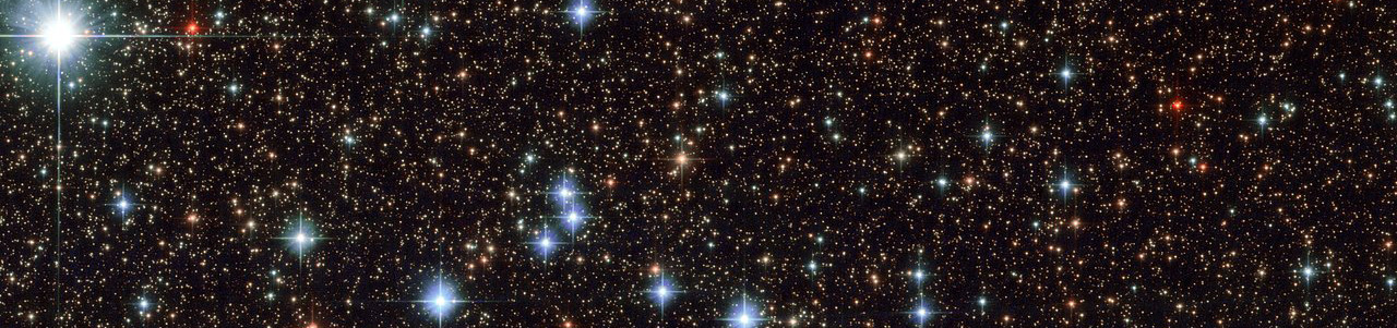 Impresionante vista de estrellas, un cielo nocturno repleto de miles de puntos de luz brillantes. Ideal para observar las estrellas y disfrutar del turismo astronómico.